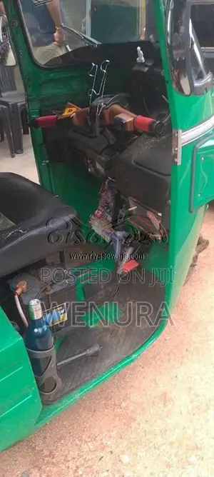 Bajaj RE 2013 Three Wheel (Used)