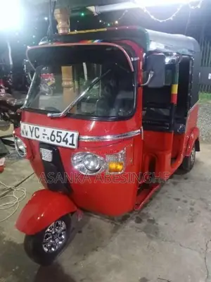 Bajaj 4 Stroke 2010 Three Wheel (Used)