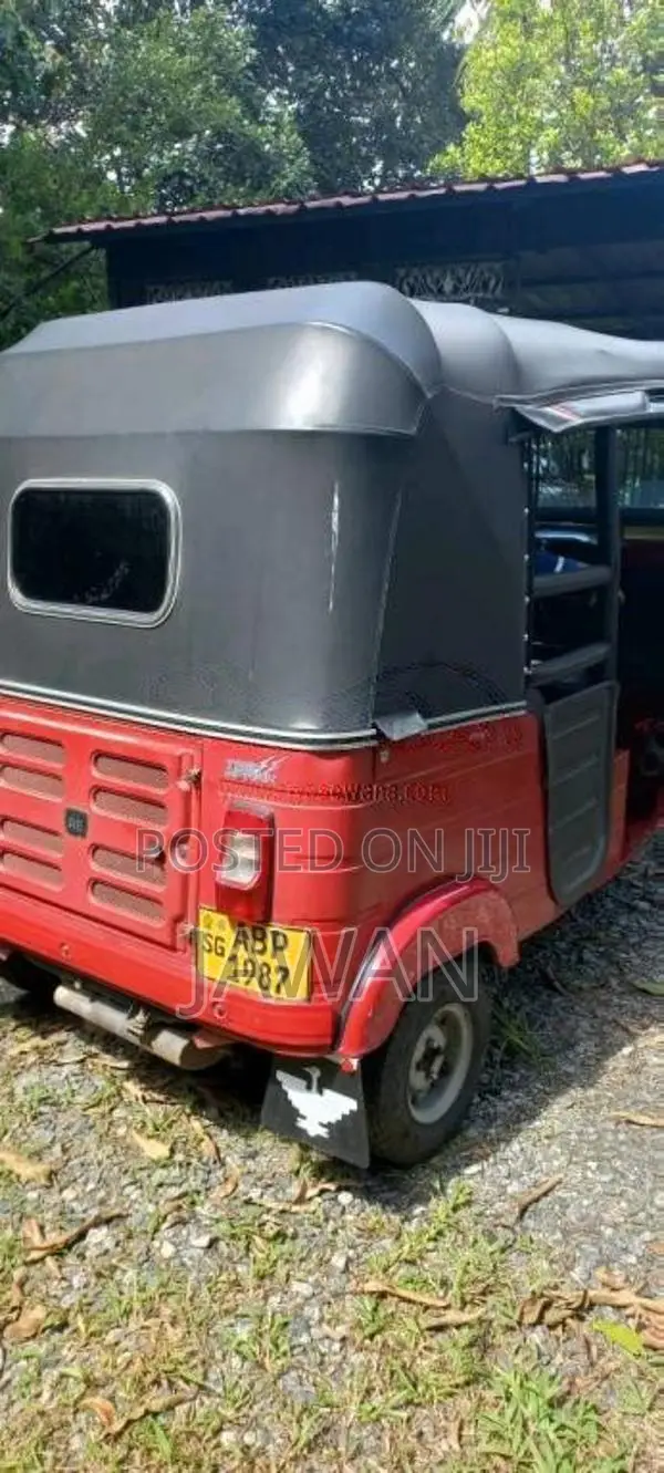Bajaj RE 2017 Three Wheel (Used)
