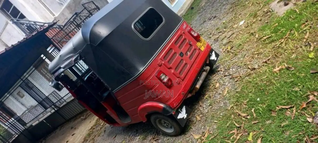 Bajaj RE 2017 Three Wheel (Used)