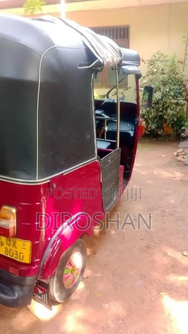Bajaj RE 2010 Three Wheel (Used)