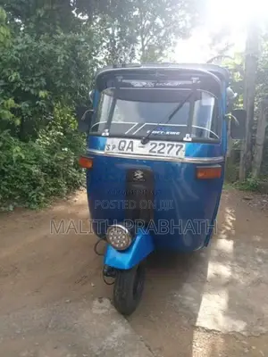 Bajaj 2 Stroke 2005 Three Wheel (Used)