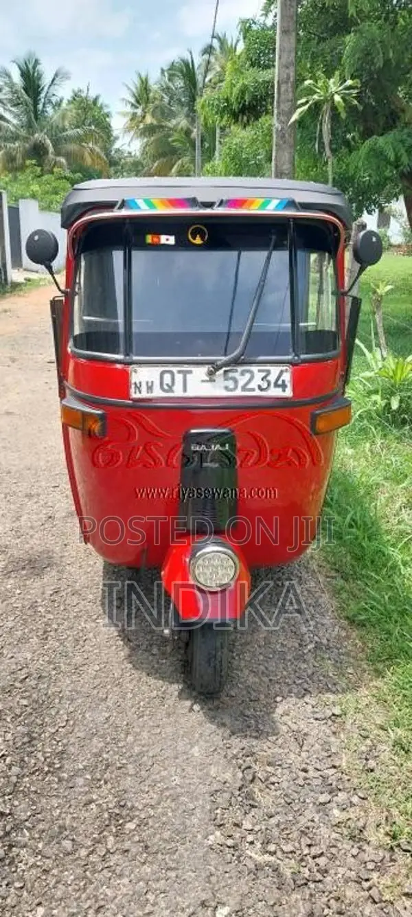 Bajaj RE 2009 Three Wheel (Used)