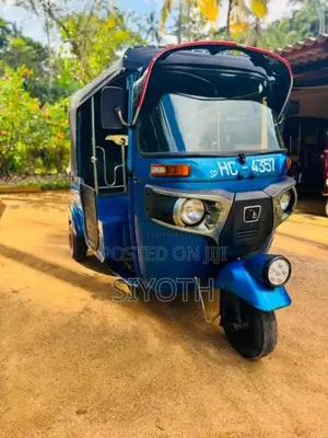 Bajaj 2 Stroke 2004 Three Wheel (Used)