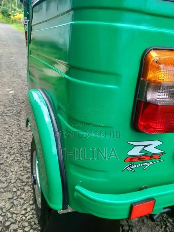 Bajaj 4 stroke 2012 Three Wheel (Used)