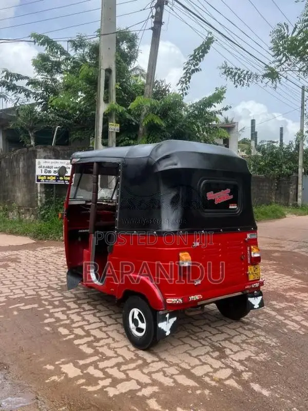 Bajaj 2 stroke 2006 Three Wheel (Used)