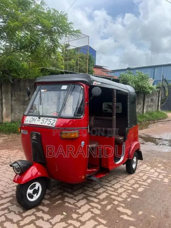 Bajaj 2 stroke 2006 Three Wheel (Used)