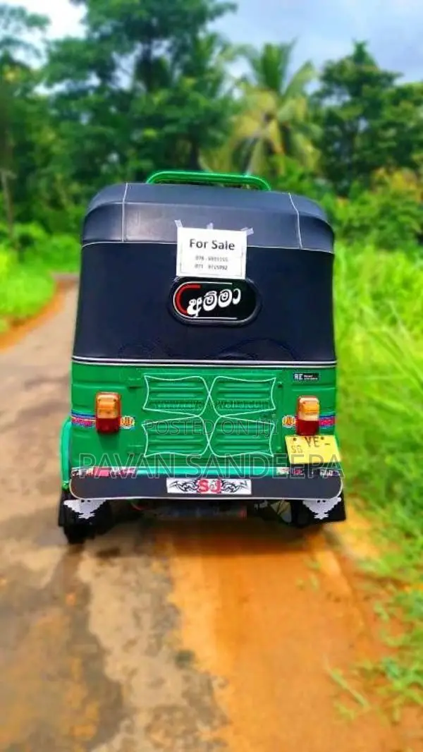 Bajaj RE 2010 Three Wheel (Used)