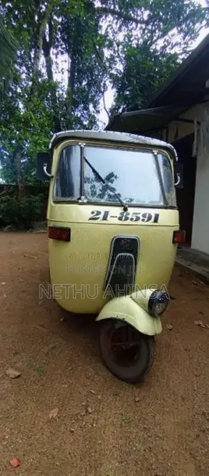 Bajaj 2 Stroke 1991 Three Wheel (Used)