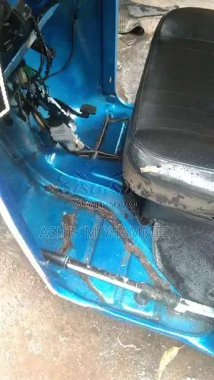 Bajaj 2 stroke 1998 Three Wheel (Used)