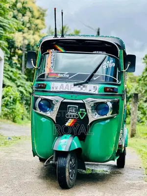 Bajaj RE 4 Stroke 2014 Three Wheel (Used)