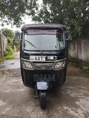TVS King 2014 Three Wheel (Used)