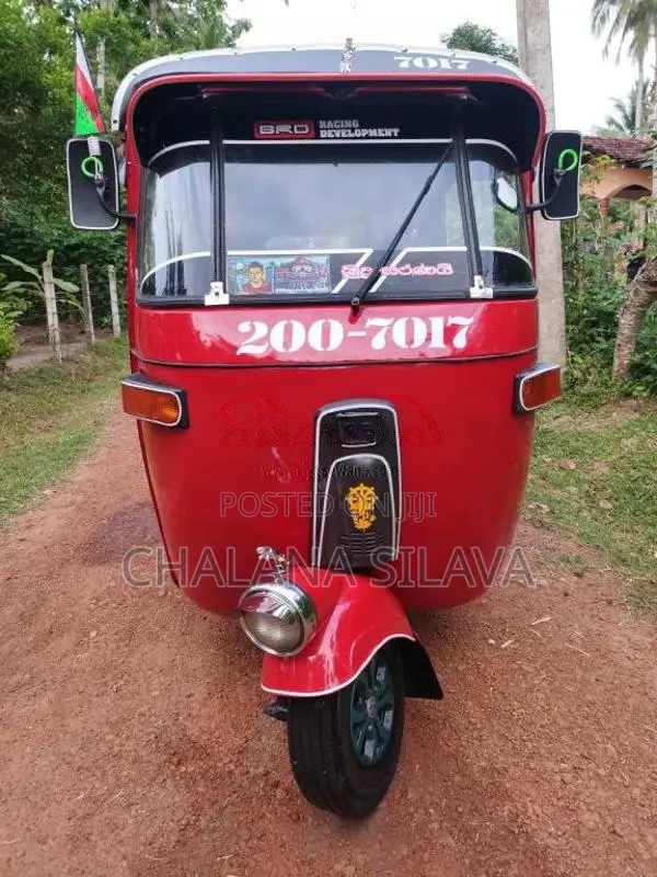 Bajaj 2 Stroke 1995 Three Wheel (Used)