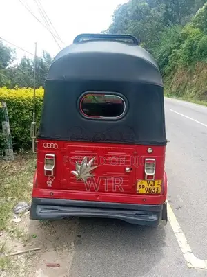 Bajaj RE 2011 Three Wheel (Used)