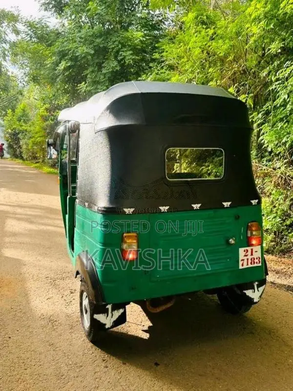 Bajaj 2 Stroke 1989 Three Wheel (Used)