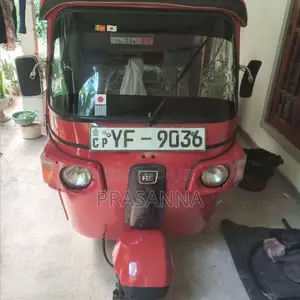 Bajaj 4 Stroke 2011 Three Wheel (Used)