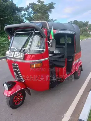 Bajaj 4 stroke 2008 Three Wheel (Used)