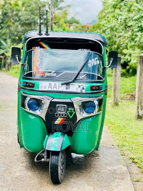 Bajaj RE 4 Stroke 2014 Three Wheel (Used)