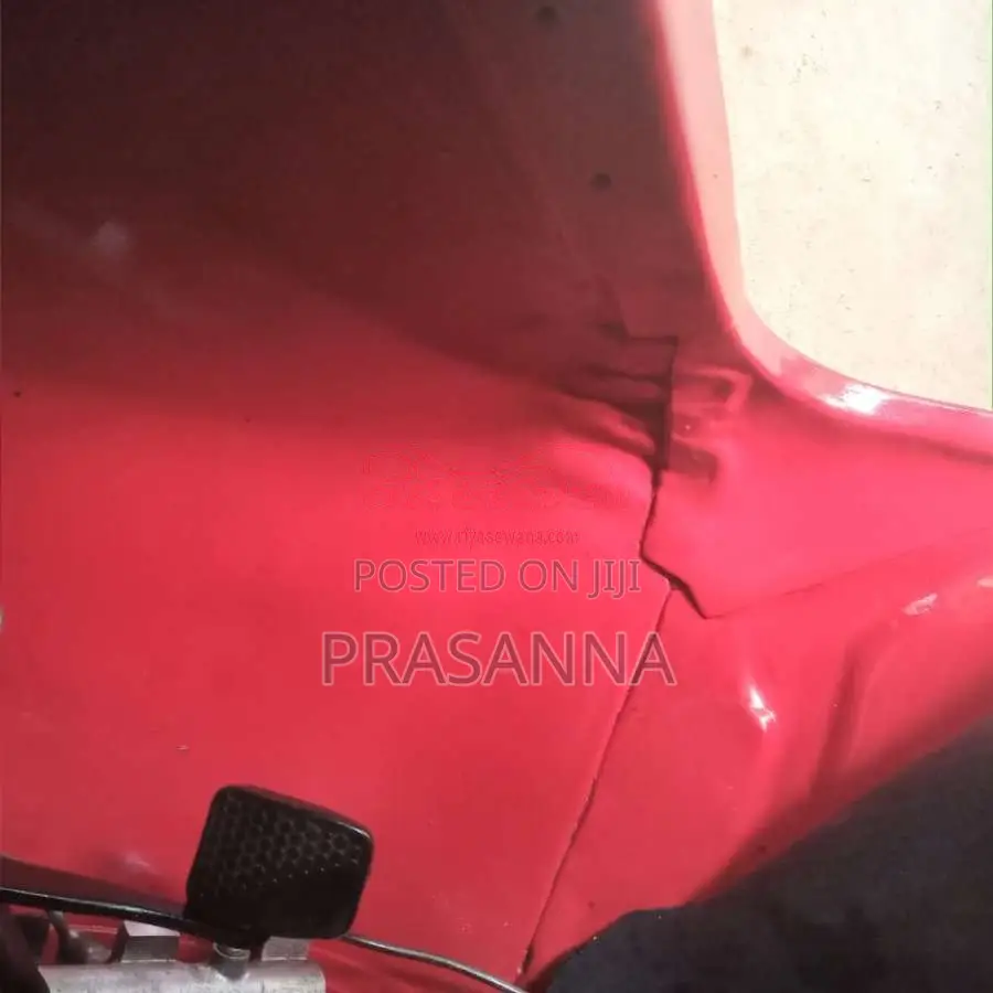Bajaj 4 Stroke 2011 Three Wheel (Used)