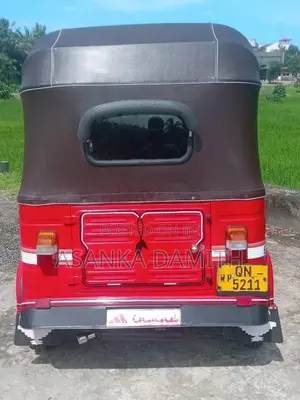 Bajaj 4 stroke 2008 Three Wheel (Used)