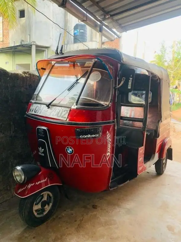Bajaj RE 2006 Three Wheel (Used)