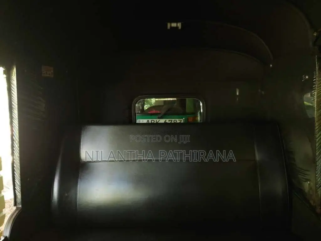 Bajaj RE 4 Stroke 2014 Three Wheel (Used)