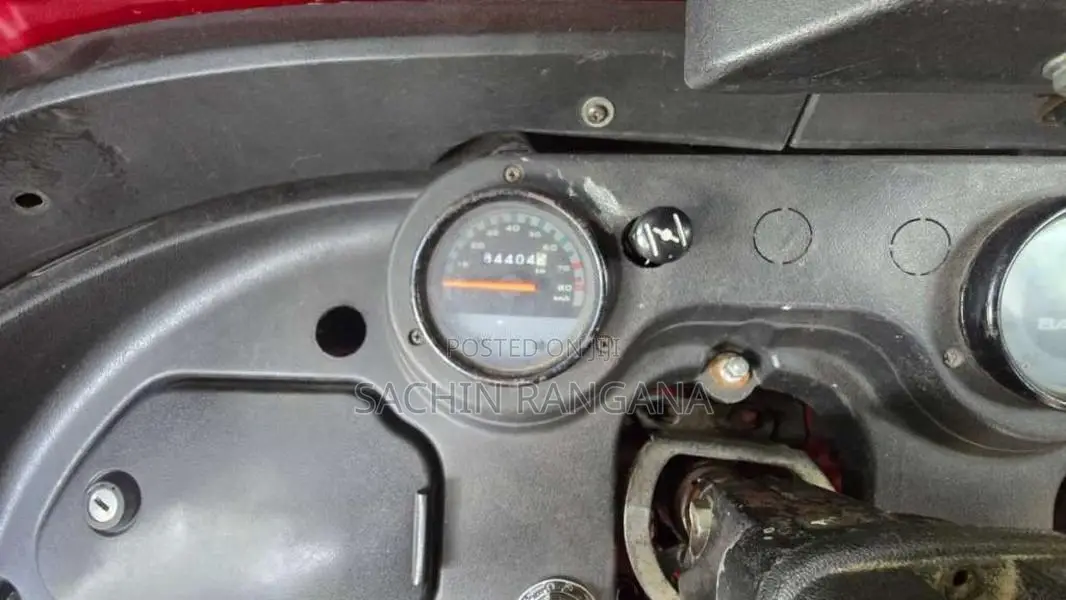 Bajaj 4 Stroke 2015 Three Wheel (Used)