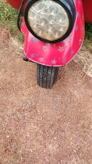 Bajaj 2 stroke 2006 Three Wheel (Used)