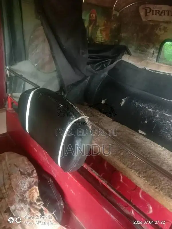Bajaj RE 4 Stroke 2014 Three Wheel (Used)