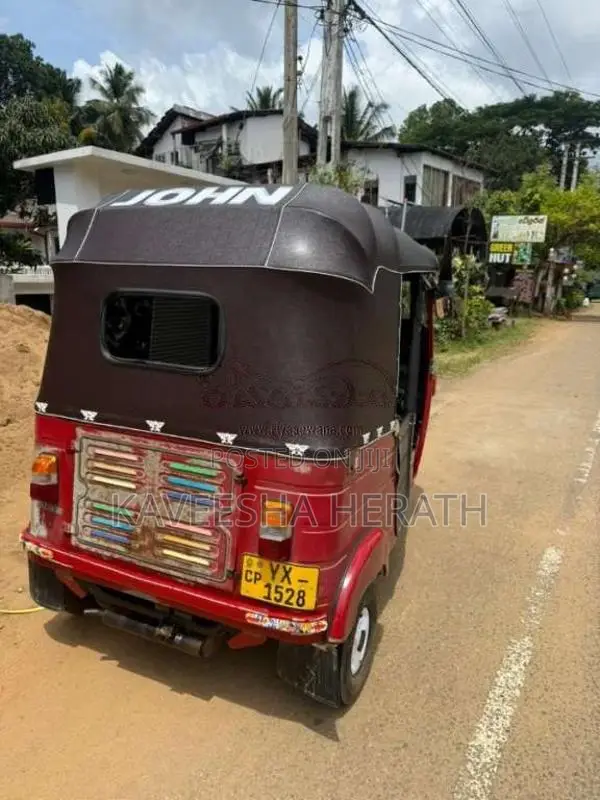 Bajaj 4 Stroke 2012 Three Wheel (Used)