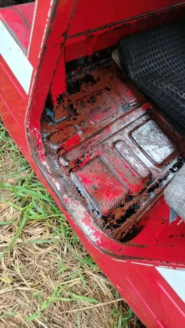 Bajaj 2 stroke 2006 Three Wheel (Used)