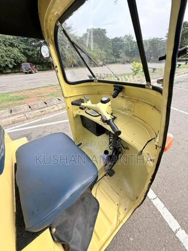 Bajaj RE 1995 Three Wheel (Used)