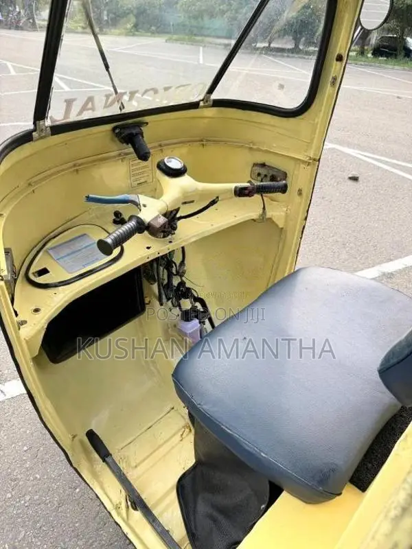 Bajaj RE 1995 Three Wheel (Used)