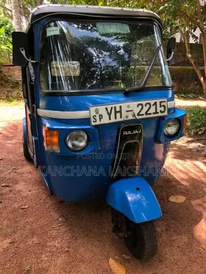 Bajaj 4 Stroke 2010 Three Wheel (Used)