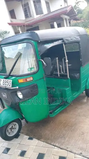 Bajaj Re 205 2015 Three Wheel (Used)