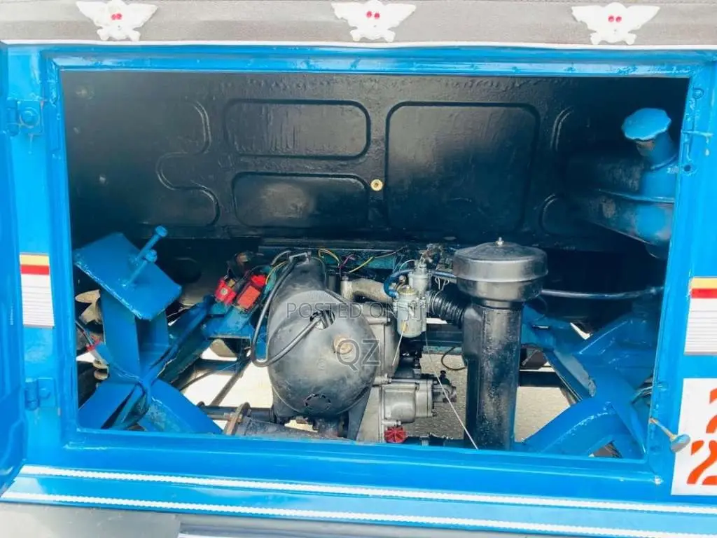 Bajaj 2 Stroke 1998 Three Wheel (Used)