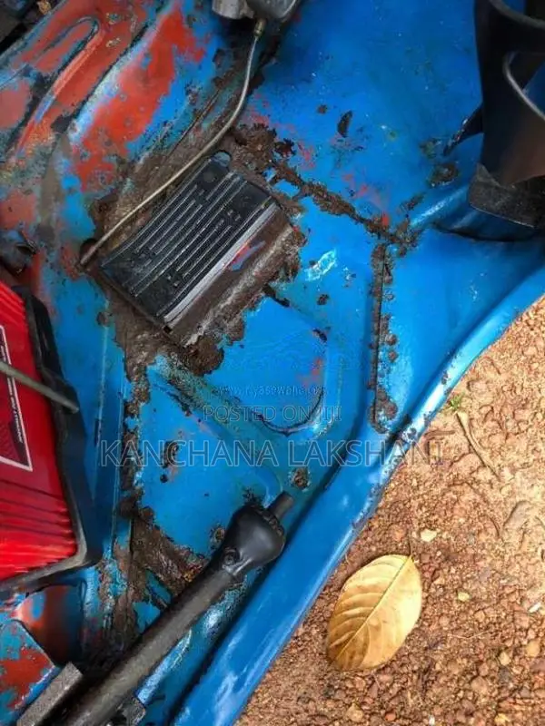 Bajaj 4 Stroke 2010 Three Wheel (Used)