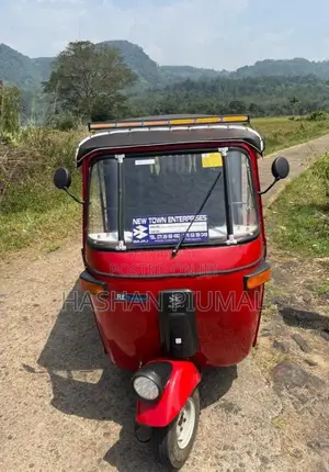 Bajaj 2 Stroke 2006 Three Wheel (Used)