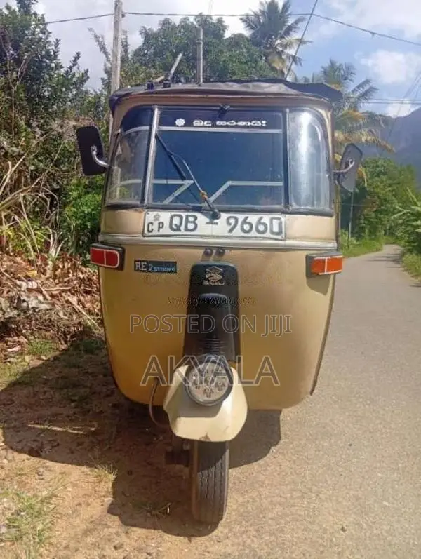 Bajaj RE 2 Stroke 2005 Three Wheel (Used)
