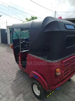 Bajaj RE 4 Stroke 2013 Three Wheel (Used)