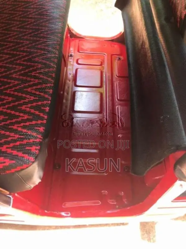 Bajaj 4 Stroke 2018 Three Wheel (Used)