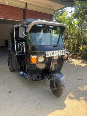 Bajaj RE 2010 Three Wheel (Used)