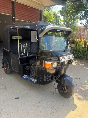 Bajaj RE 2010 Three Wheel (Used)