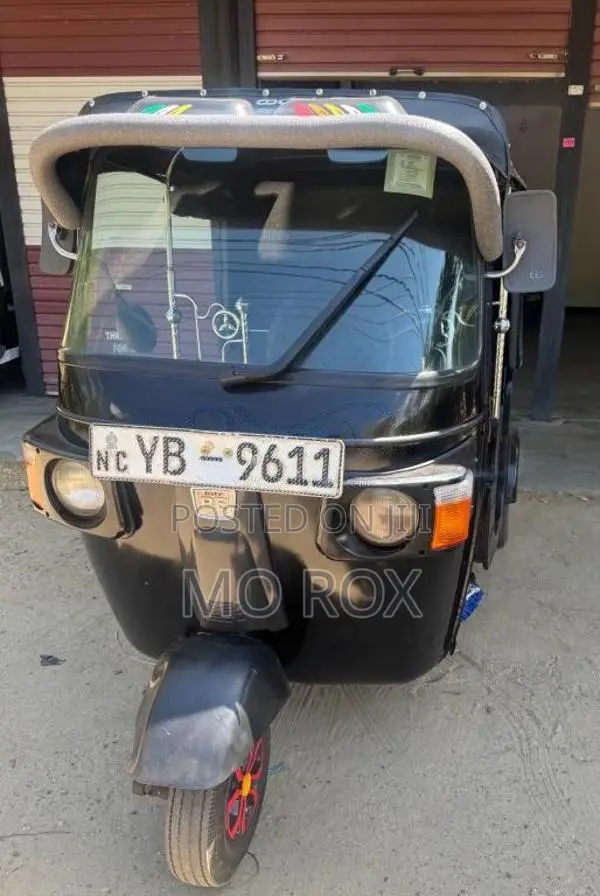Bajaj RE 2010 Three Wheel (Used)
