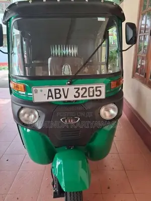 Bajaj Re 2025 Three Wheel (Used)