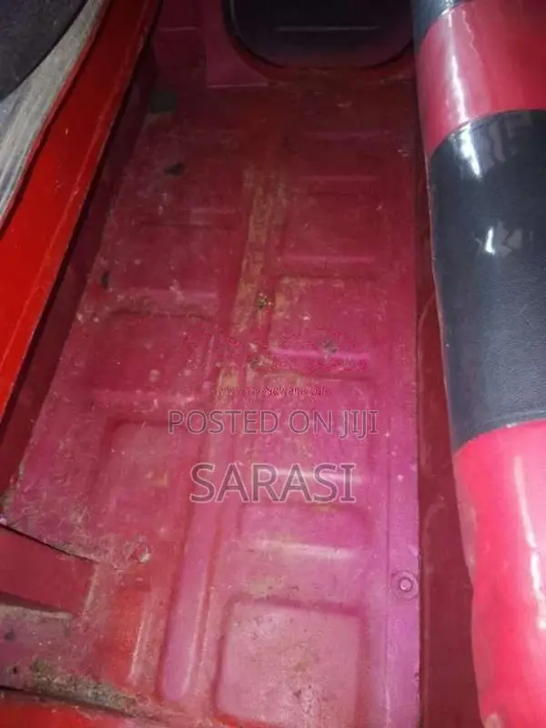 Bajaj 4 Stroke 2009 Three Wheel (Used)