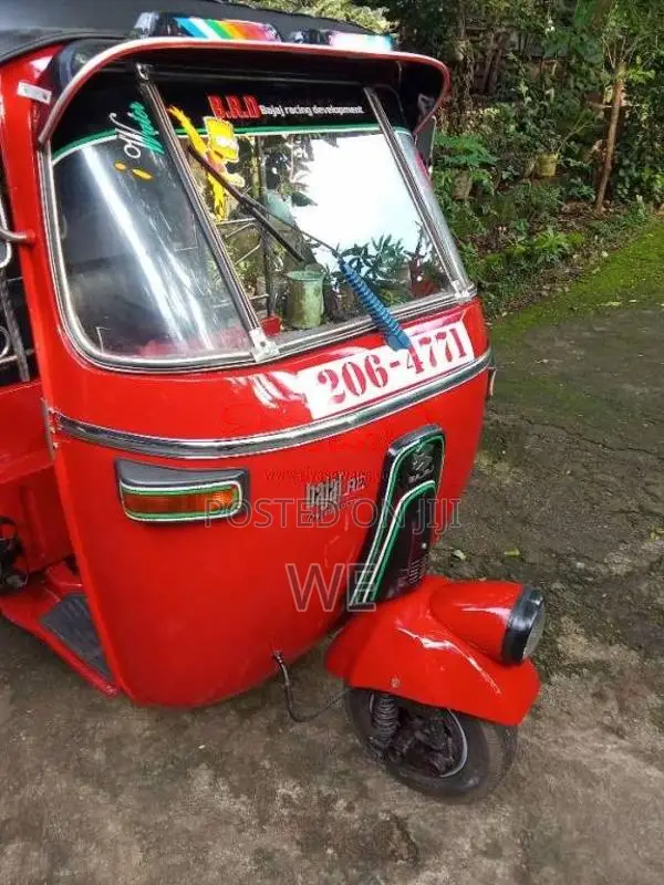 Bajaj 2 Stroke 2005 Three Wheel (Used)
