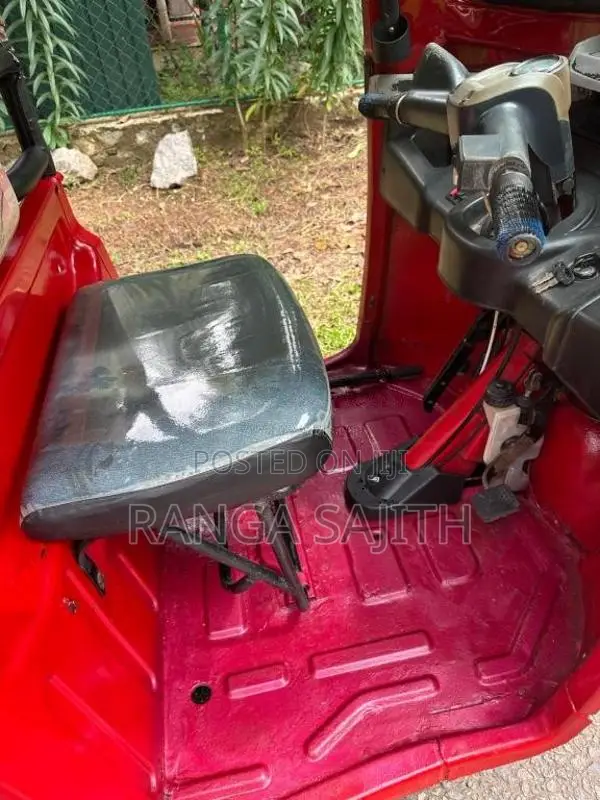 TVS King 2011 Three Wheel (Used)