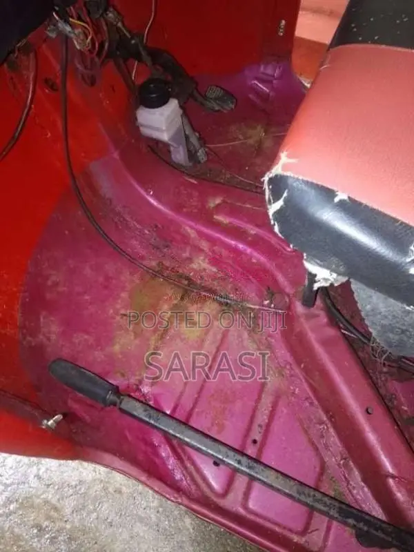 Bajaj 4 Stroke 2009 Three Wheel (Used)