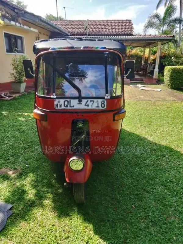 Bajaj 2 Stroke 2007 Three Wheel (Used)